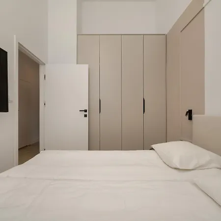 아파트 Eleganckie Polozone 500 M Od Wroclawskiego Rynku Be Renters *