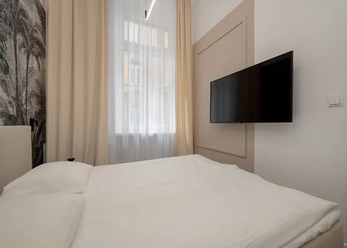 Eleganckie Polozone 500 M Od Wroclawskiego Rynku Be Renters * Breslavia